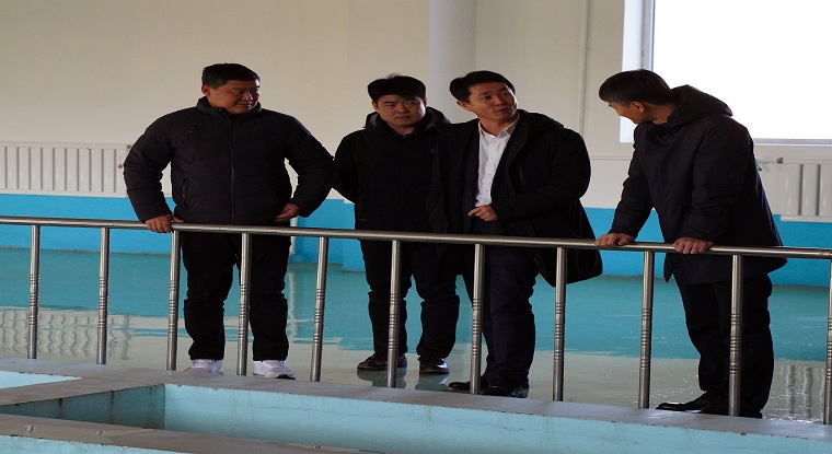 图们市委副书记、市长金哲俊开展春节前走...